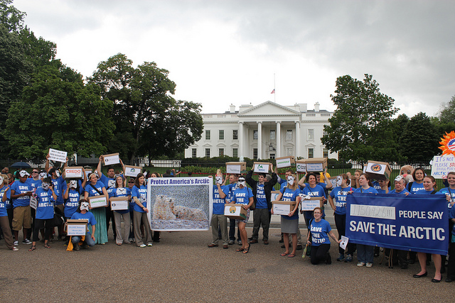 Activists demand Obama save the Arctic from Shell oil exploration