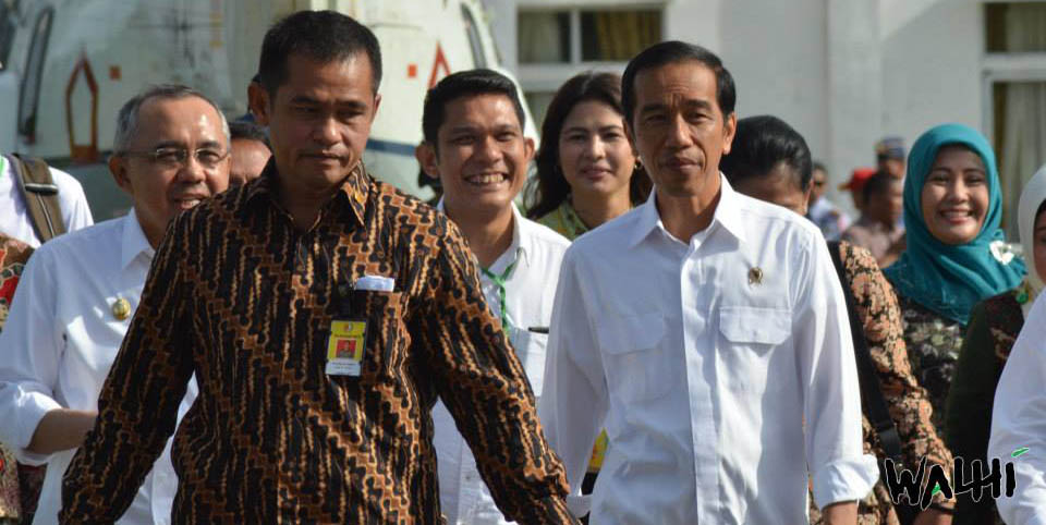 Indonesias new president takes key step in protecting rain forests from palm oil plantations