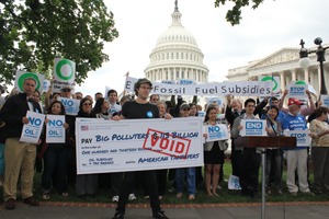 Sanders and Ellison champion elimination of fossil fuel subsidies.