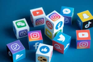 May contain cubes with social media logos like Facebook, Instagram, Twitter, YouTube, TikTok, Snapchat, Pinterest, Viber, WeChat, and Messenger.