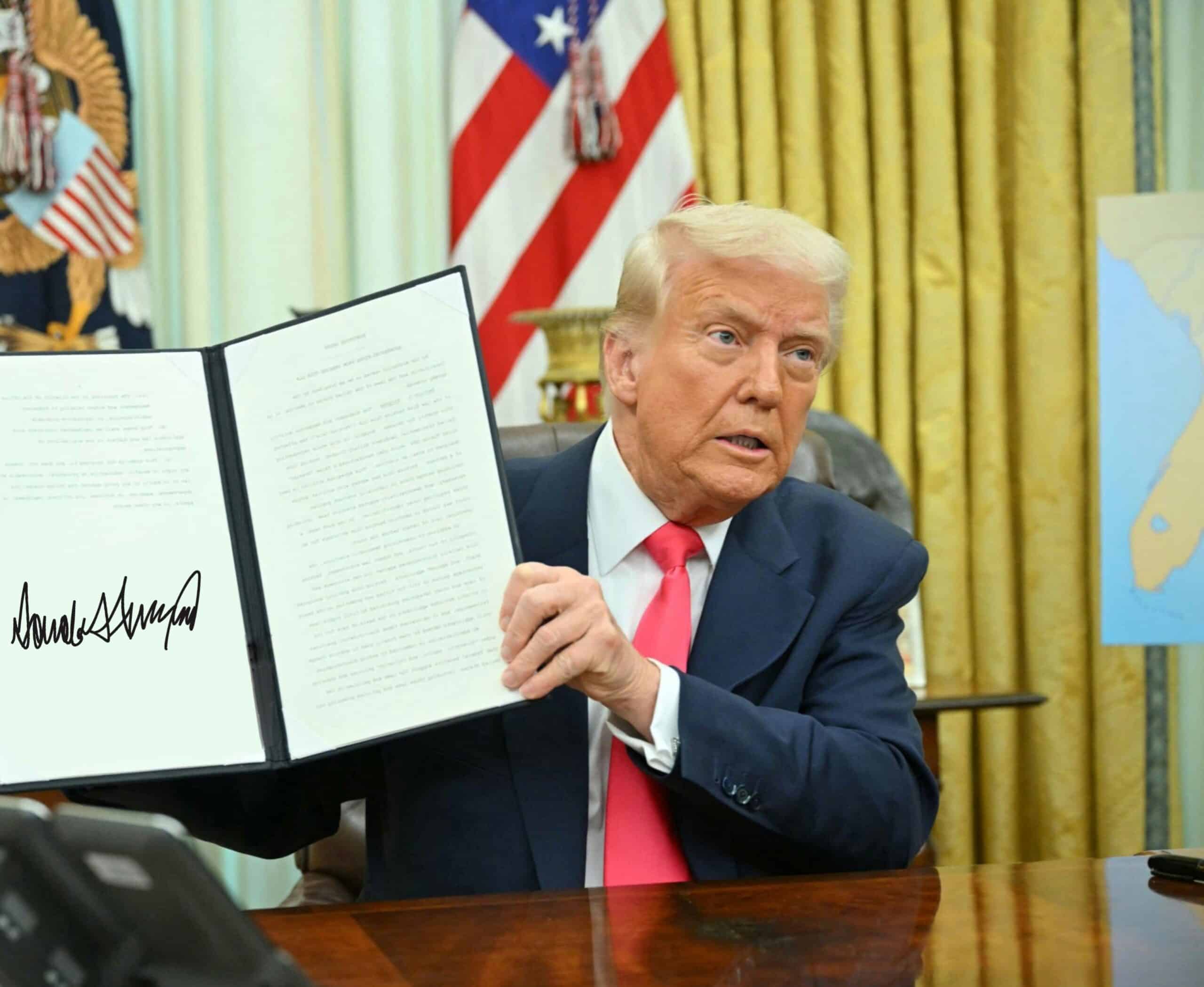 trump signing EO
